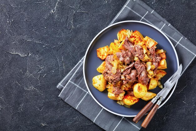 Photo yankee pot roast pot roast on a plate