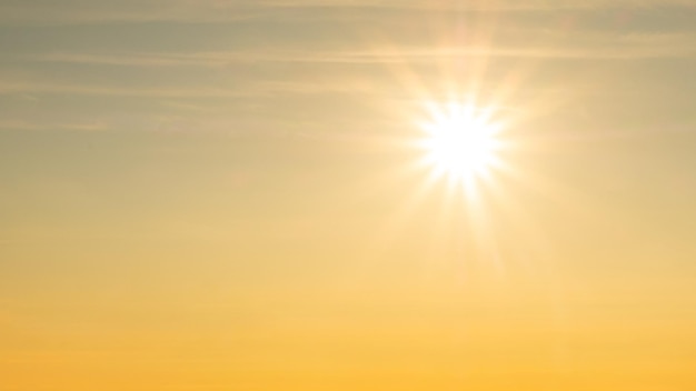 Foto spazio della copia del clima caldo del sole estivo luminoso giallo arancione