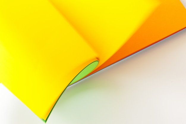 Photo yellow papers