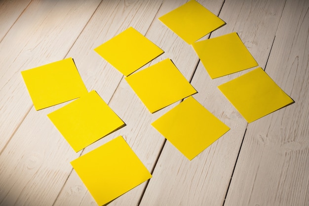 Yellow post its