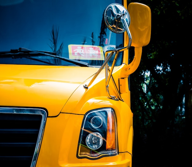 Photo yellow school bus