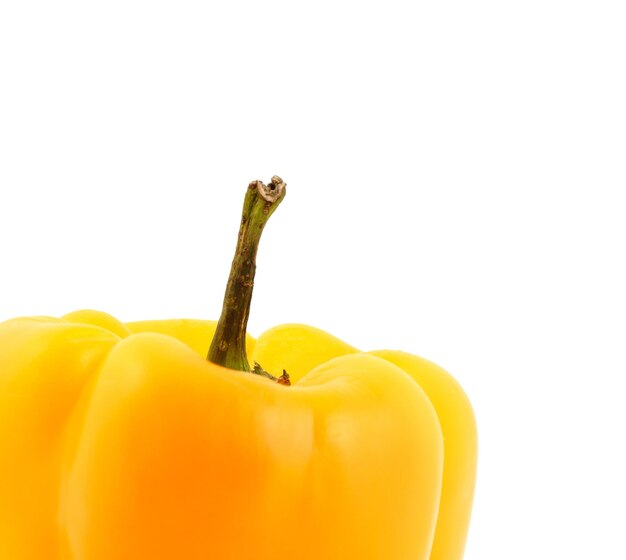 Photo yellow sweet peppers on a white background