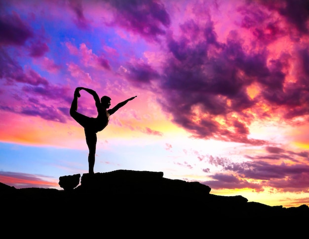 Yoga silhouet danser pose