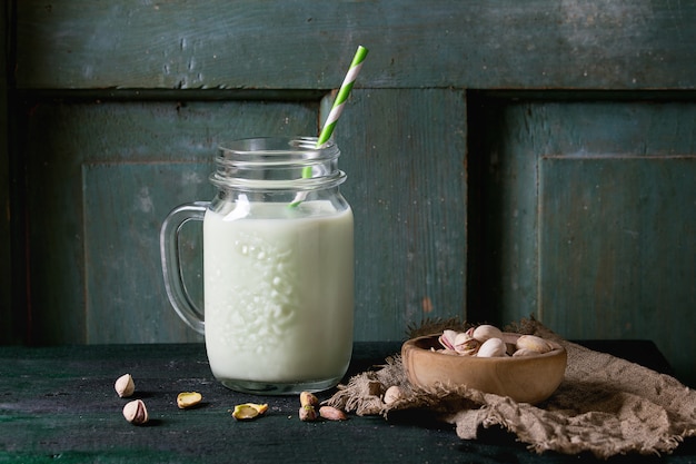 Yoghurt met pistachenoten