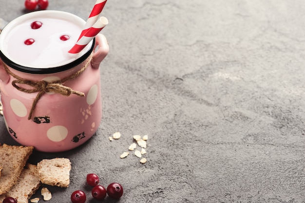 Yogurt with muesli and berries 