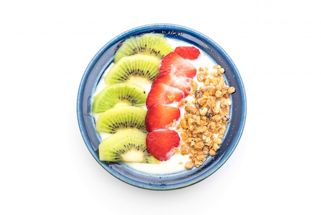 yogurt with strawberry, kiwi and granola 