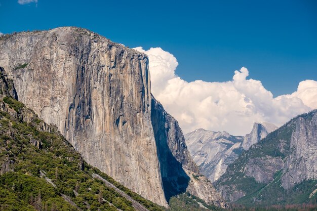 Foto yosemite national park valley zomerlandschap