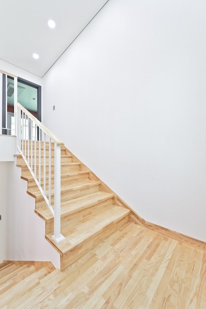 You can feel the scent of maple leaves every time you climb the stairs with the maplecolored wooden staircase