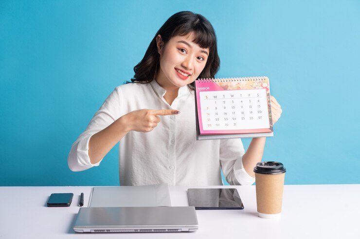 Photo 블루 작업 젊은 아시아 비즈니스 여자