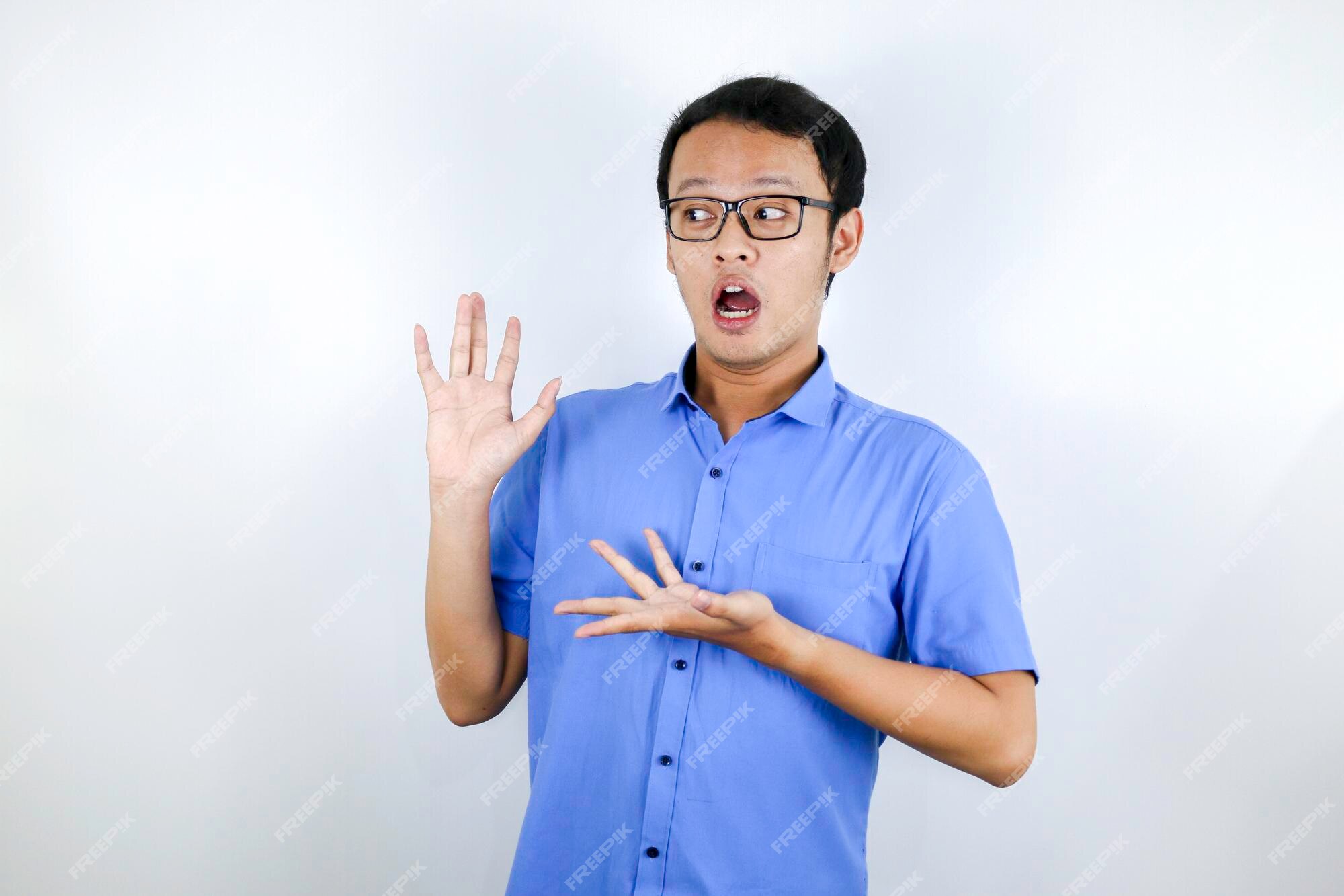 Define it's useless calf Premium Photo | Young asian man war blue shirt is surprised and shouting wow with pointing right with his finger isolated on gray background with copy space fot your text shock content Define it's useless calf Premium Photo | Young asian man war blue shirt is surprised and shouting wow with pointing right with his finger isolated on gray background with copy space fot your text shock content