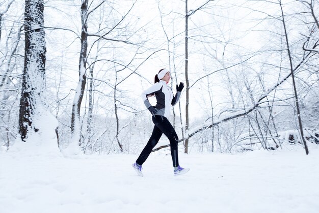 Young brunette on morning jog