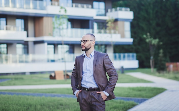 Young business man in suit