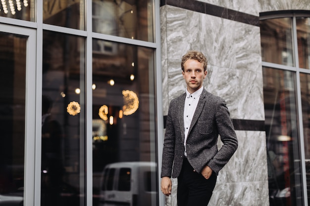 Young businessman at the modern building