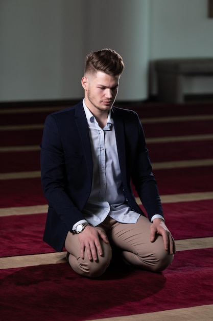 Young Businessman Muslim Praying