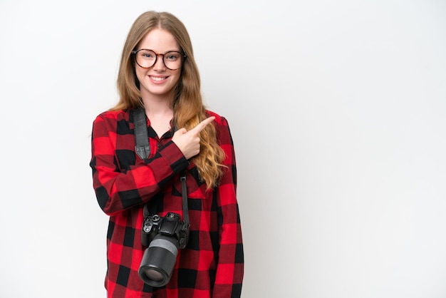 Foto giovane donna caucasica su sfondo isolato