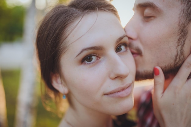 Photo young couple in love