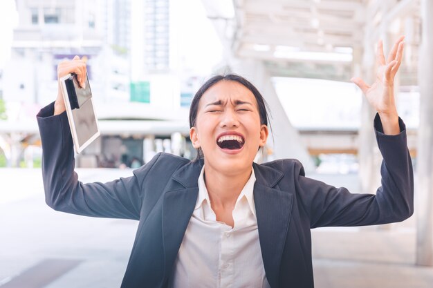 写真 若い意気消沈した実業家