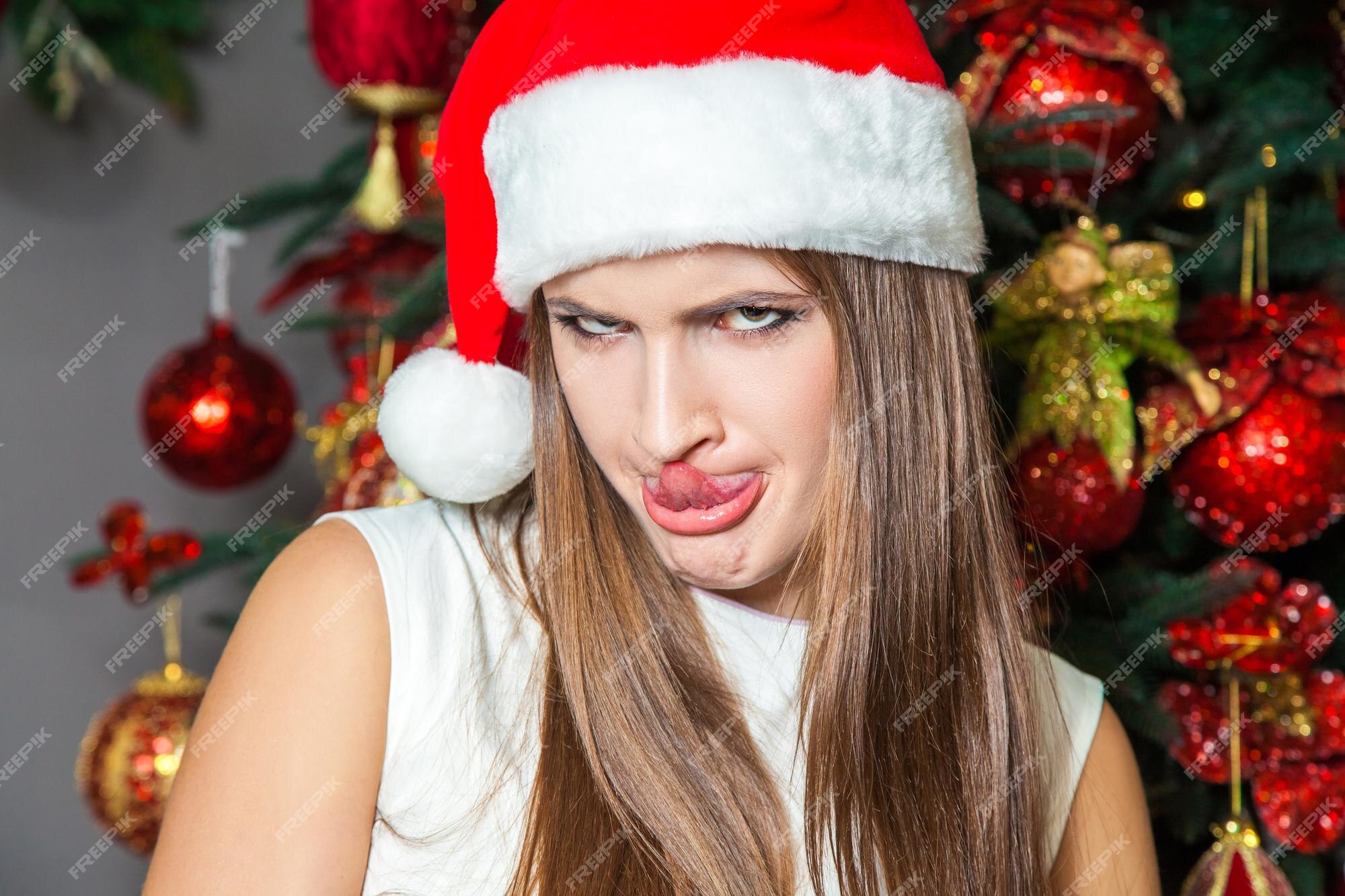 Long Christmas Hair w/ Santa Hat (Brown)