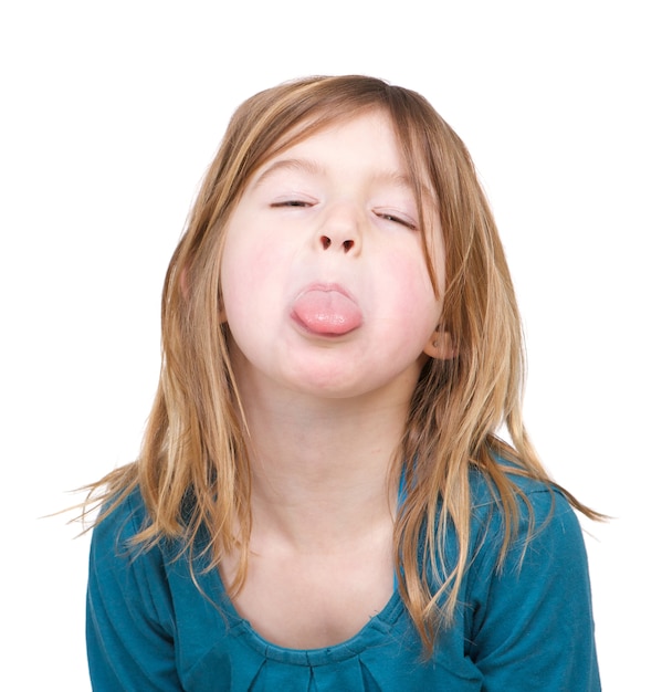 Photo young girl with tongue out