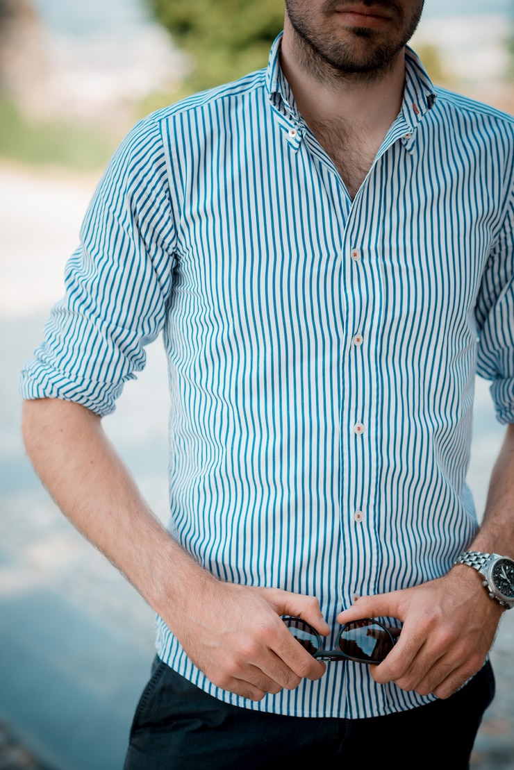 Photo young handsome hipster modern man outdoor