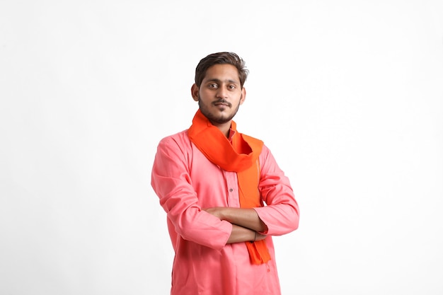 Photo young indian farmer