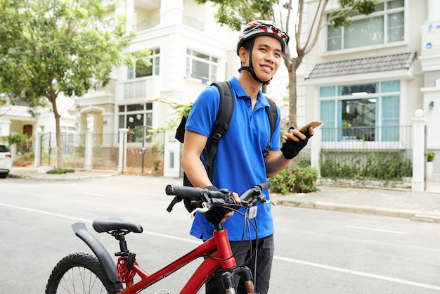 Young Vietnamese delivery man