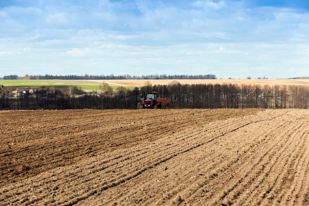 Zaaien van granen Lente