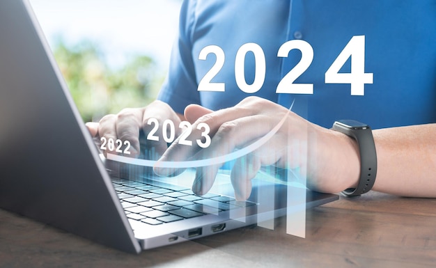 Zakelijke toename pijlgrafiek zakelijke toekomstige groei 2024 jaar Planningopportunity uitdaging en bedrijfsstrategie economie herstel