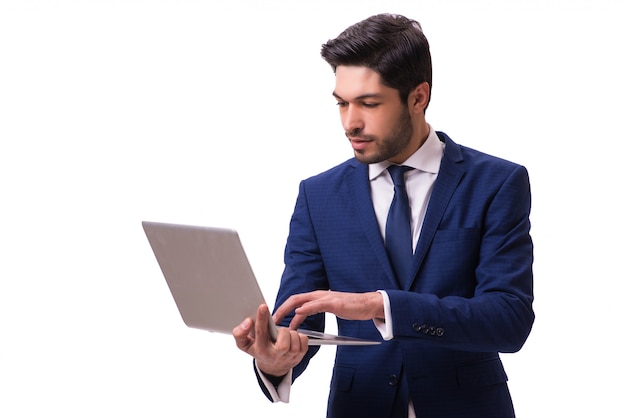 Zakenman die met geïsoleerde laptop werkt