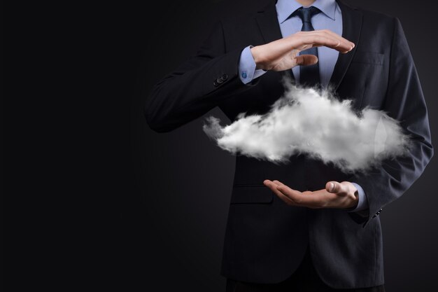 Zakenman man hand met cloud.Cloud computing-concept