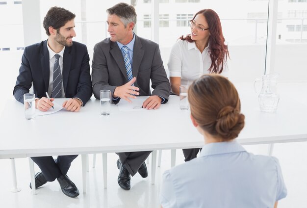 Zakenvrouw in een werkinterview