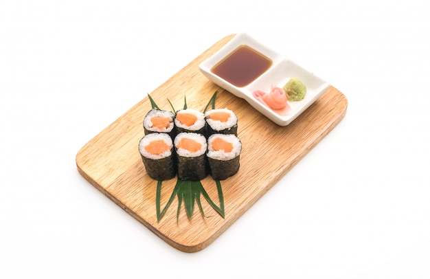 zalm maki sushi- Japanse voedselstijl