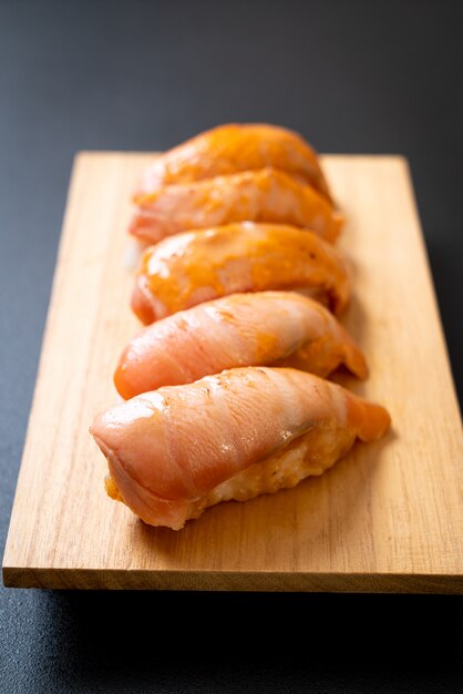 zalm verbrand sushi