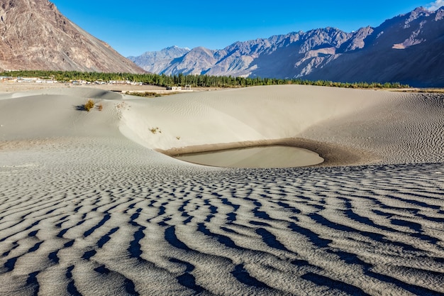 Zandduinen in de Himalaya