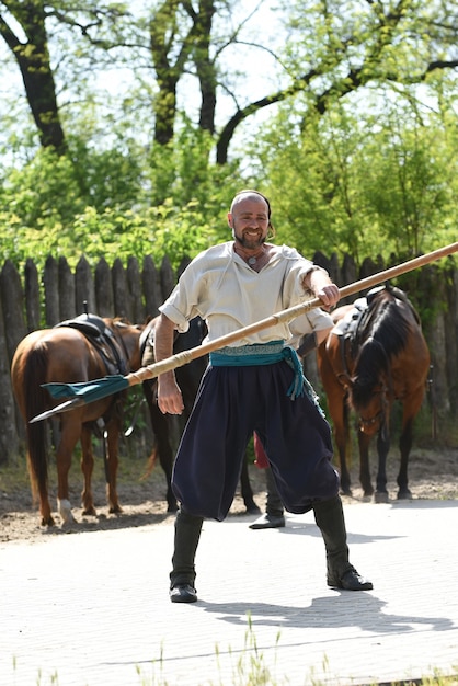 국가 의상을 입은 Zaporozhye 군대의 Zaporozhye Cossack