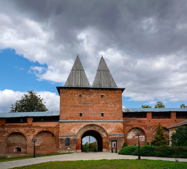 The Zaraysk Kremlin is a rectangular fortified citadel...