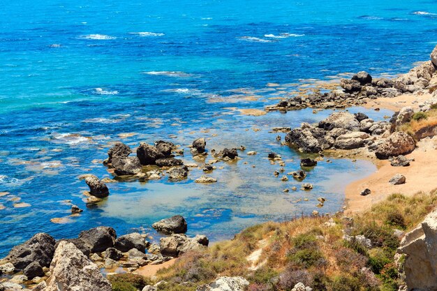 Zee strand in de buurt van Rocca di San Nicola Agrigento Sicilië Italië