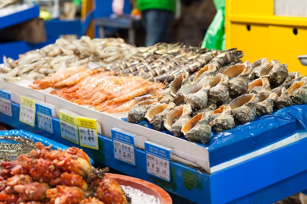 Zeevruchten op de vismarkt, Seoul Korea