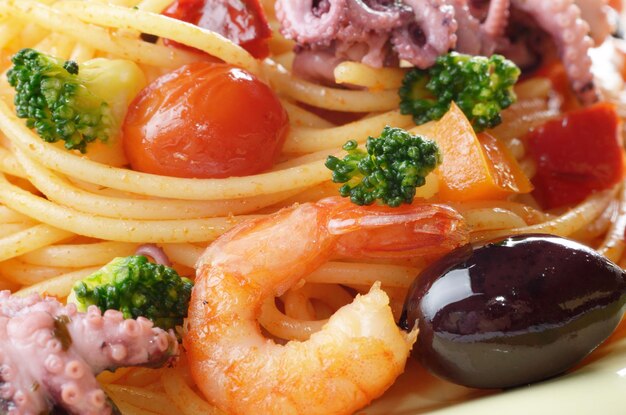 Zeevruchten spaghetti marinara pasta macro foto