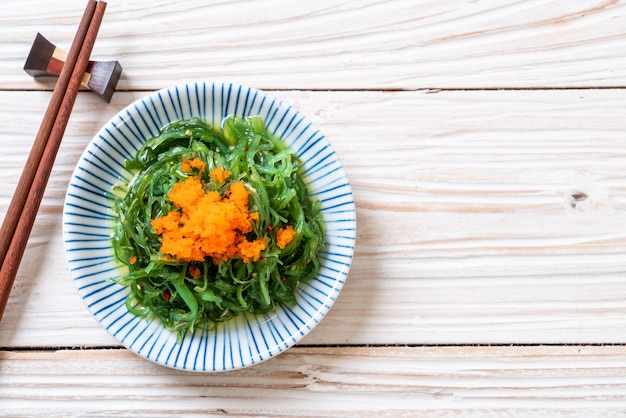 zeewiersalade met garnaleneieren - Japanse stijl