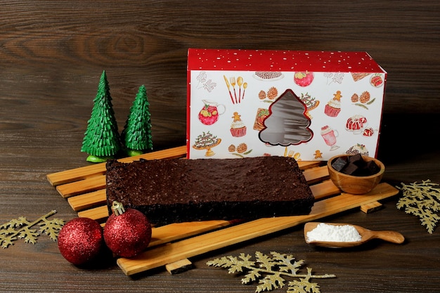 Zelfgebakken kerstchocoladetaart