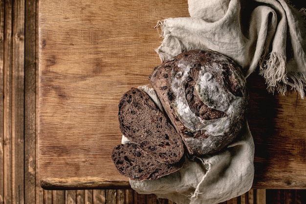 Zelfgemaakt chocoladebrood