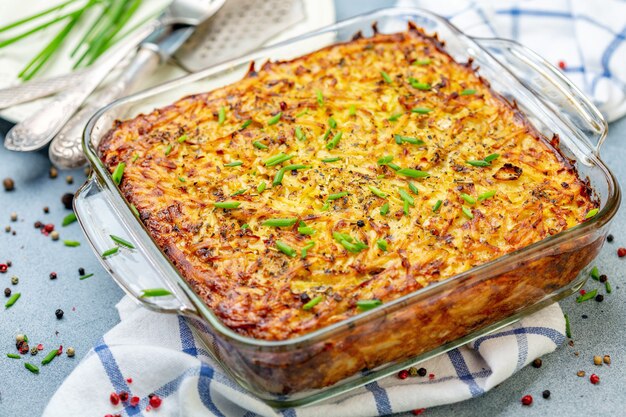 Zelfgemaakte aardappel braadpan kugel