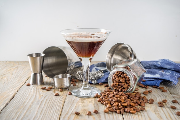 Zelfgemaakte Espresso Martini Cocktail