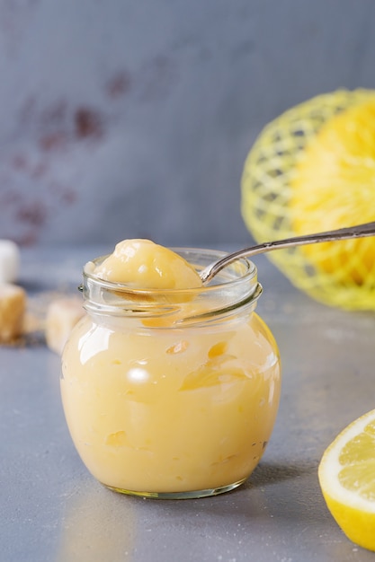 Zelfgemaakte Lemon Curd