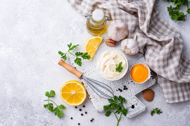 Zelfgemaakte mayonaisesaus met ingrediënt