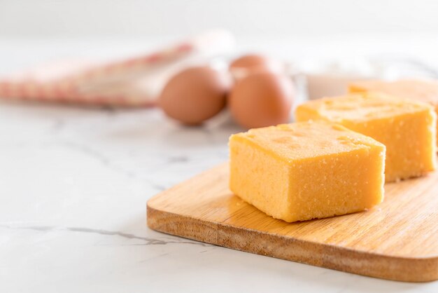 Zelfgemaakte oranje cake