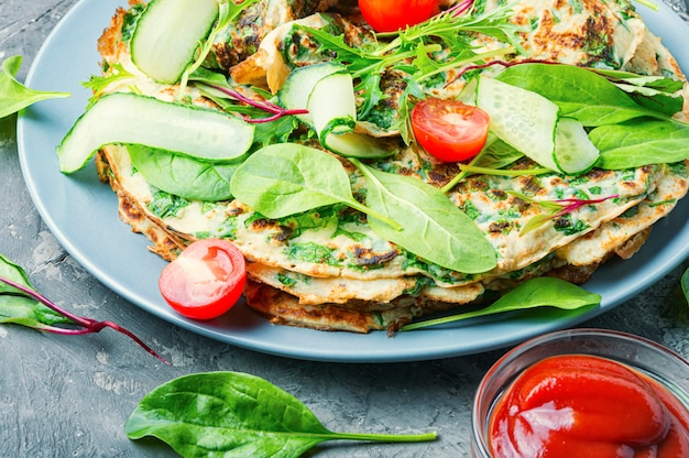 Zelfgemaakte Pannenkoeken Met Kruiden