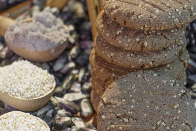 Zelfgemaakte pinole koekjes met amarant