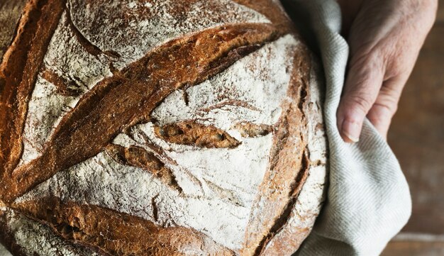 Zelfgemaakte zuurdesem brood recept recept idee